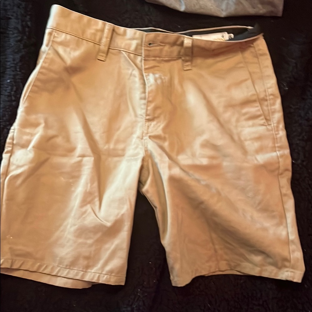 Men's Tan Shorts